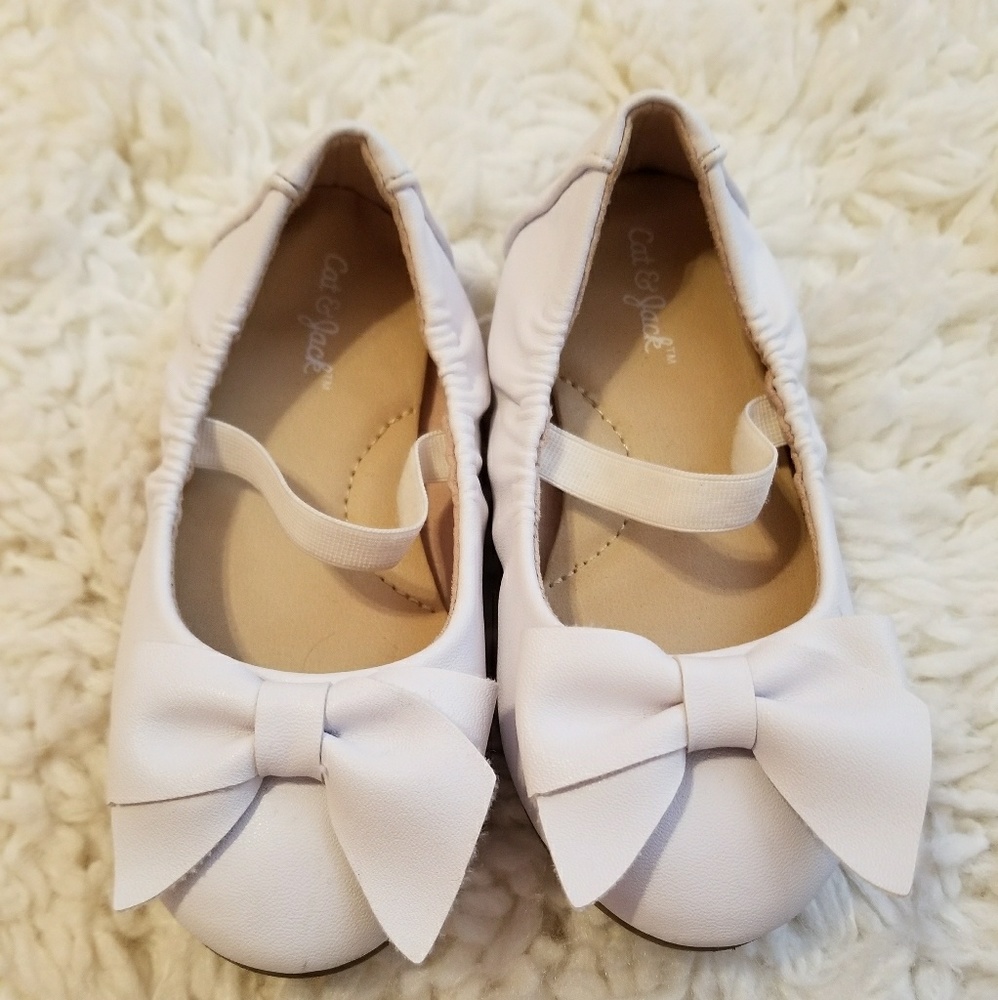 Girl shoes